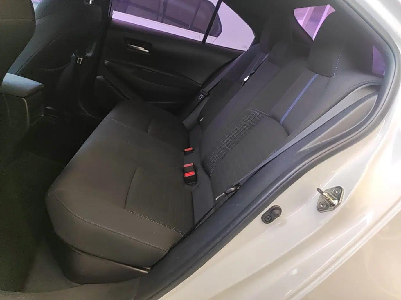 Toyota Levin 2019 Dual-Engine 1.8H E-CVT Sport Edition China VI Standard — миниатюра 20