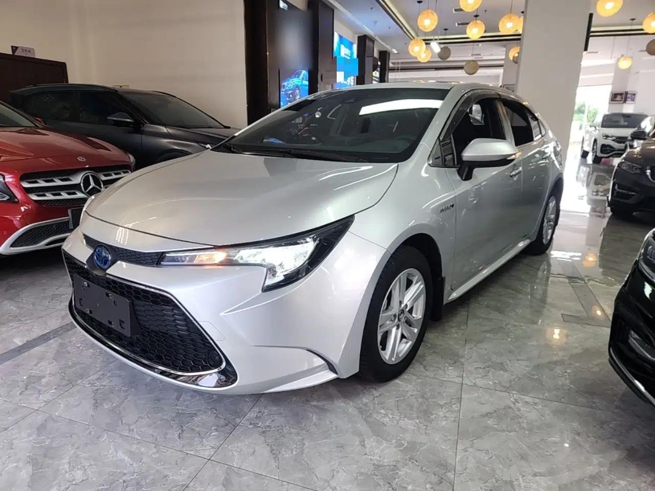 Toyota Levin 2022 Dual-Engine 1.8H E-CVT Luxury Edition — миниатюра 1