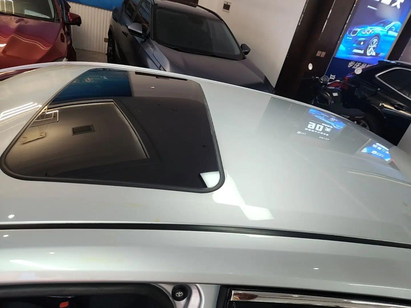 Toyota Levin 2022 Dual-Engine 1.8H E-CVT Luxury Edition — миниатюра 7