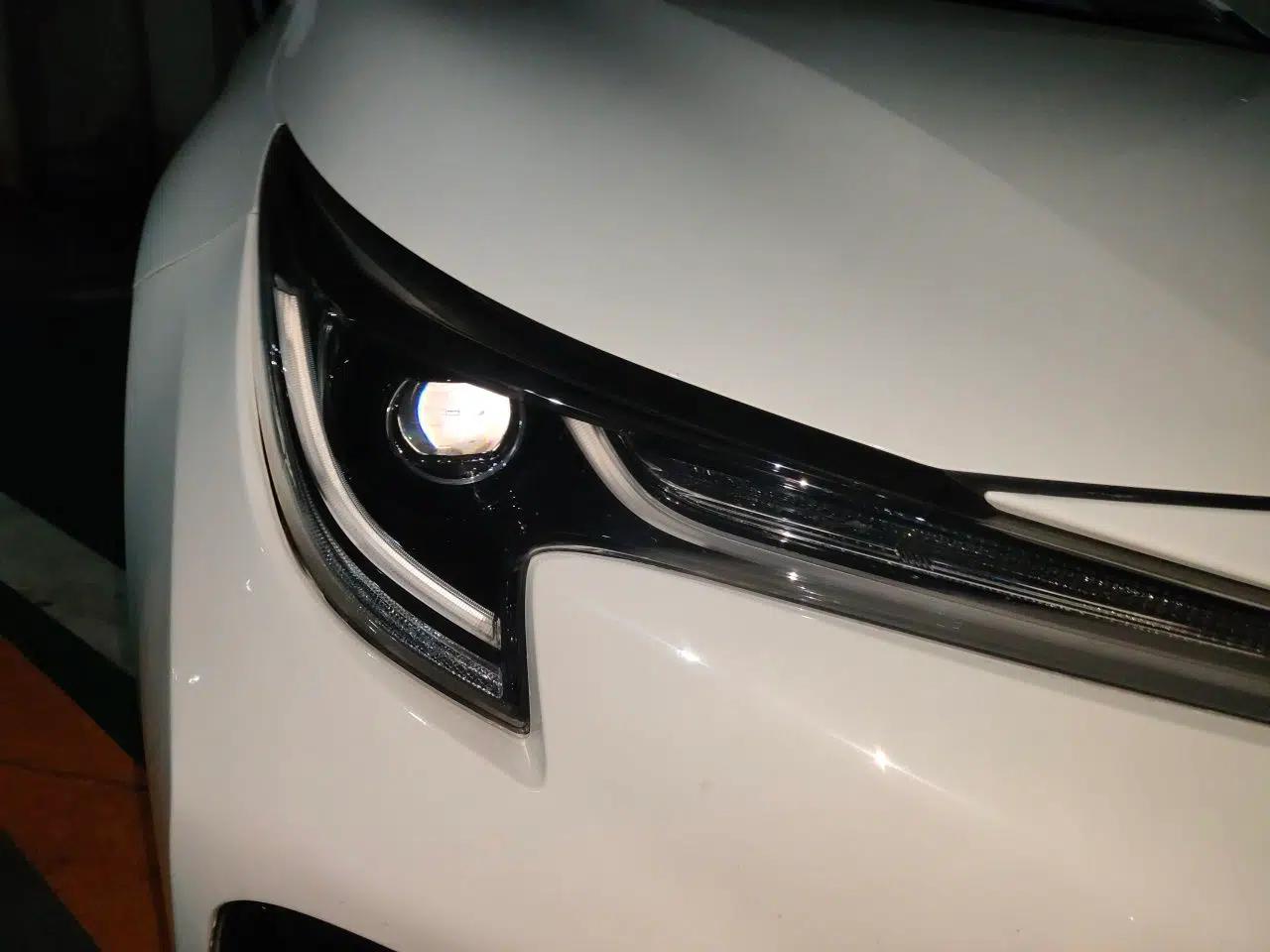 Toyota Levin 2022 Dual-Motor 1.8H E-CVT Sport Edition — миниатюра 7