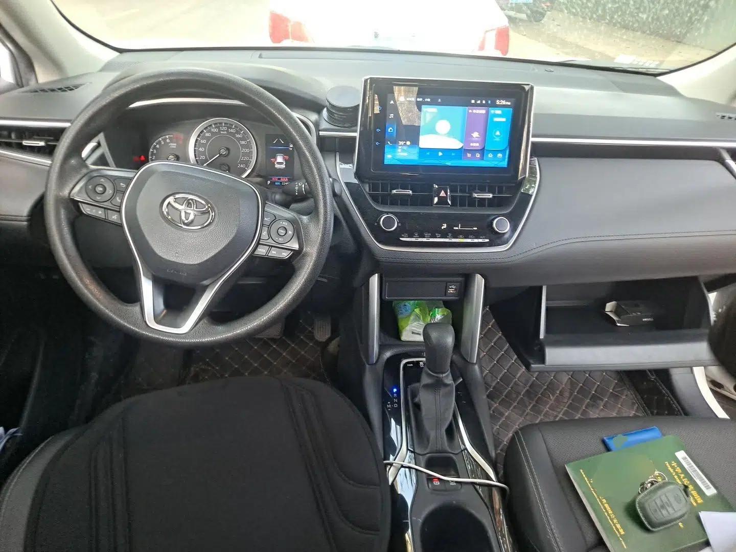 Toyota FRONTLANDER 2022 2.0L CVT Luxury PLUS Edition — миниатюра 9