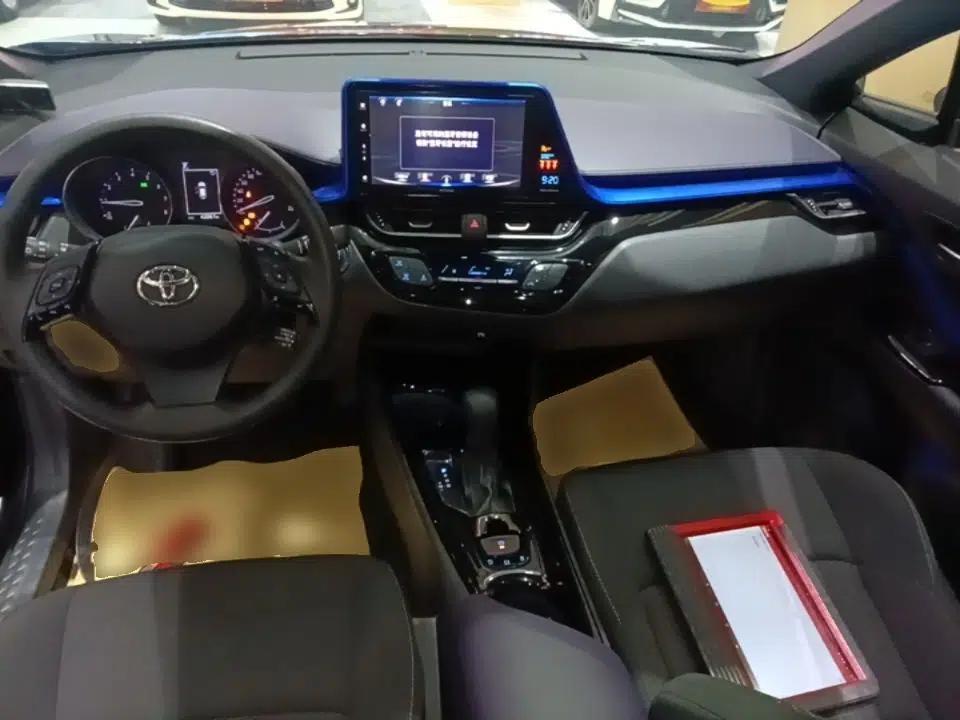 Toyota IZOA 2020 2.0L Enjoy Edition — миниатюра 12