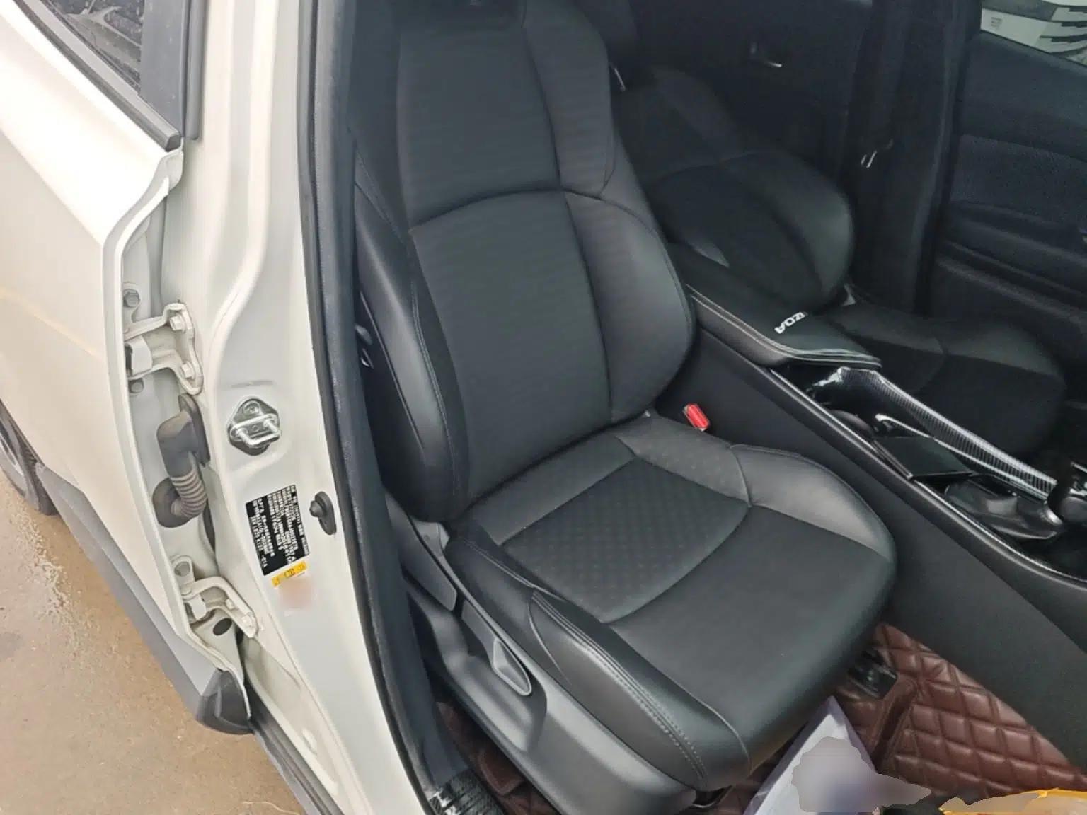 Toyota IZOA 2018 2.0L Yichi Edition China V Standard — миниатюра 19