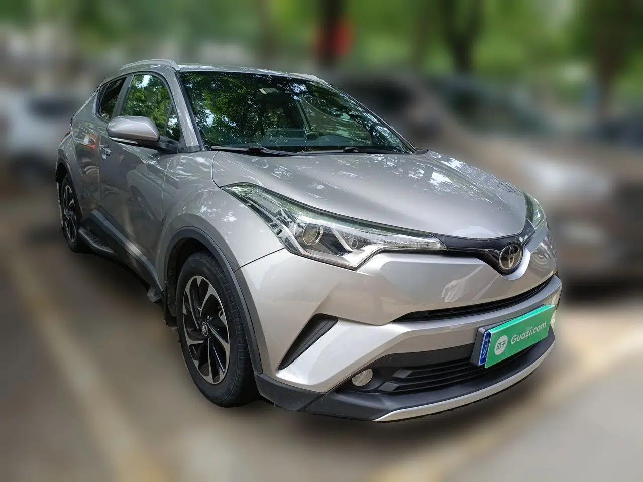 Toyota IZOA 2018 2.0L Yichi Edition China V Standard — миниатюра 3