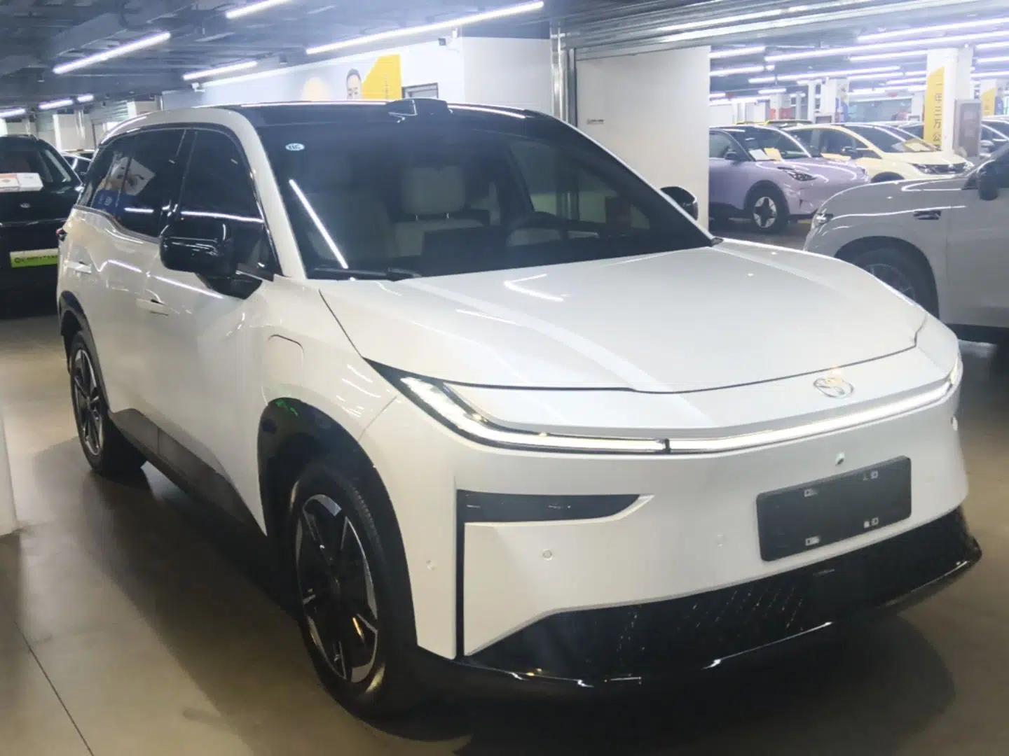 Toyota BZ 3X 2025 520 Pro LiDAR Edition — миниатюра 3