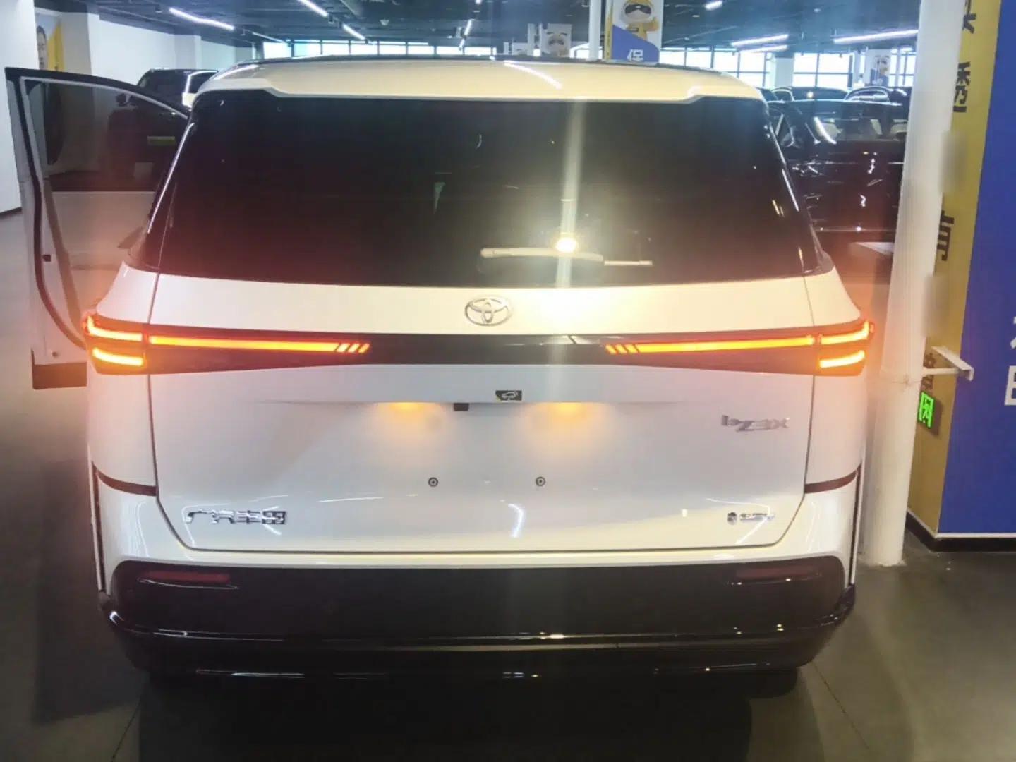 Toyota BZ 3X 2025 520 Pro LiDAR Edition — миниатюра 5