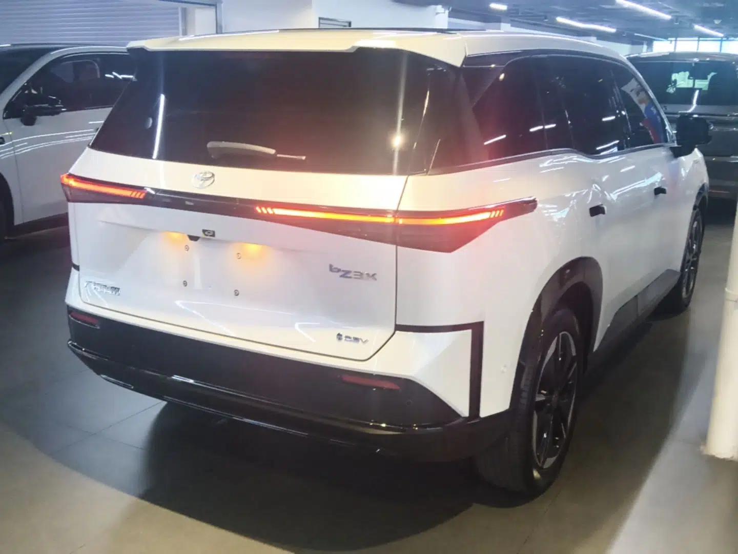 Toyota BZ 3X 2025 520 Pro LiDAR Edition — миниатюра 6