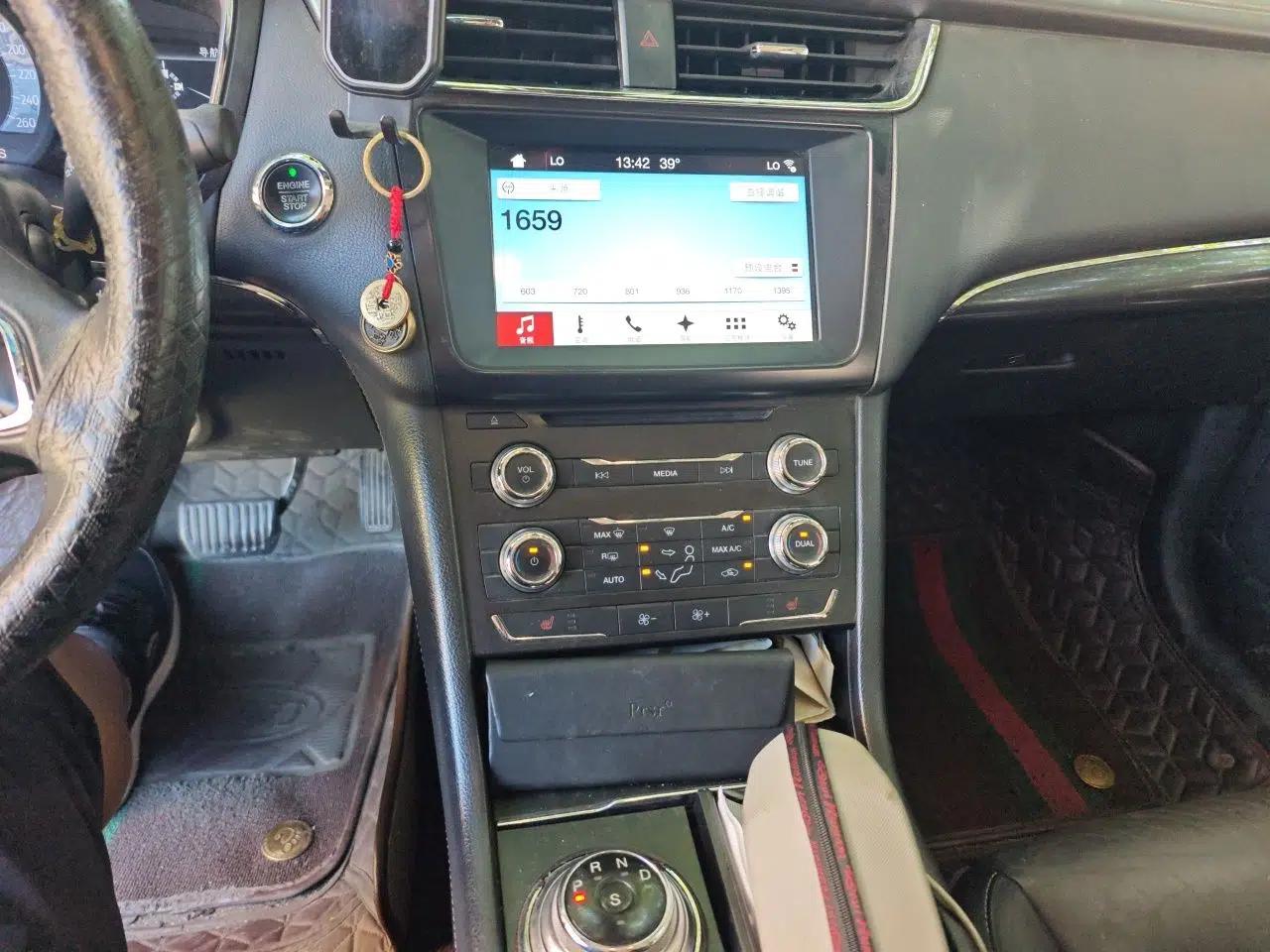 Ford Taurus 2016 EcoBoost 180 Luxury Model — миниатюра 13