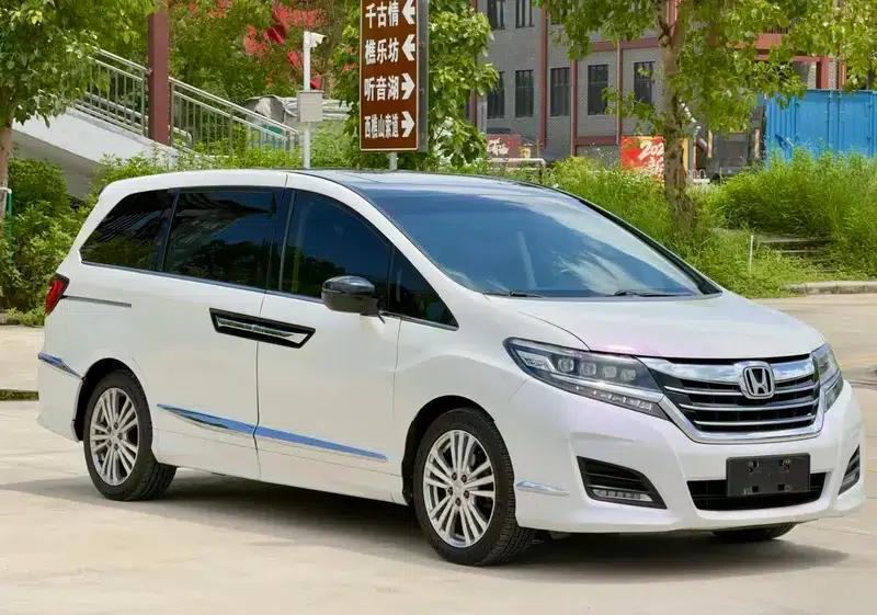 Elysion 2016 2.4L Luxury Edition — миниатюра 3