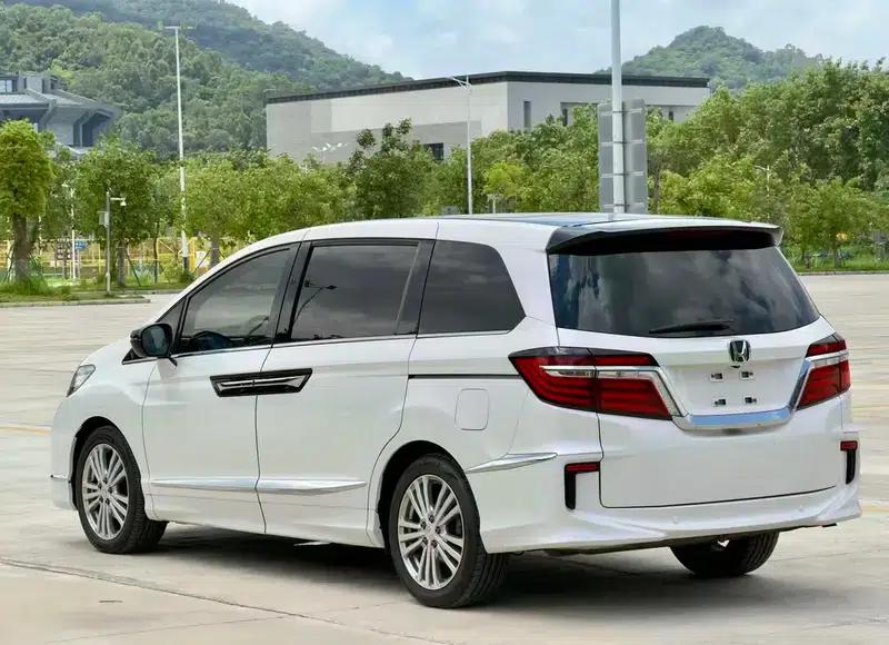 Elysion 2016 2.4L Luxury Edition — миниатюра 5