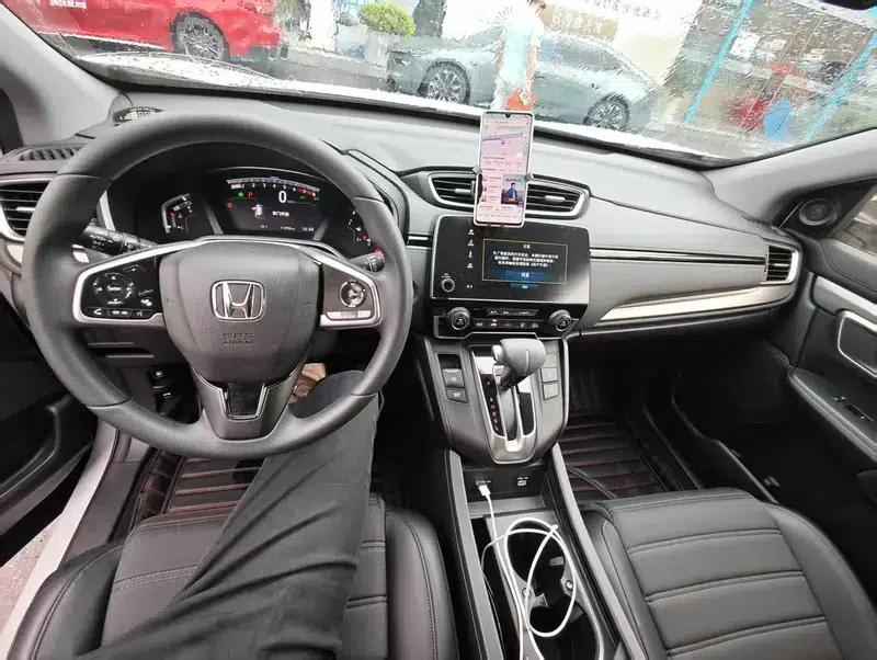 2020 Honda CR-V 240TURBO CVT 2WD Luxury Edition — миниатюра 6
