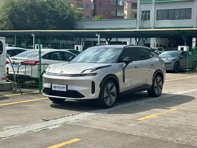 Lynk & Co 08 EM-P 2025 model, 120km long range Halo