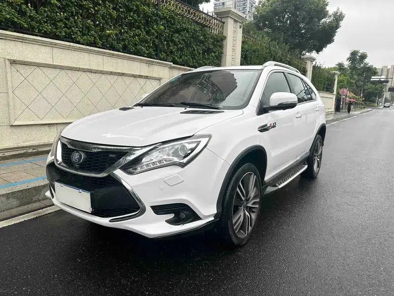 Tang DM 2017 DM 2.0T All-Wheel Drive Luxury Edition — миниатюра 1