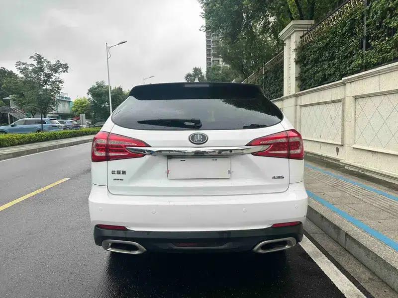 Tang DM 2017 DM 2.0T All-Wheel Drive Luxury Edition — миниатюра 4