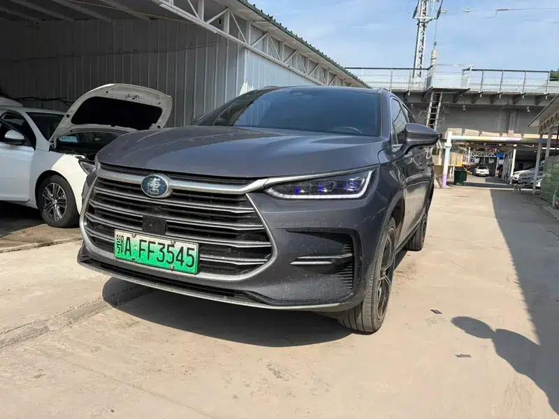 Tang DM 2021 DM-i 1.5T 112KM Premium Edition — миниатюра 1