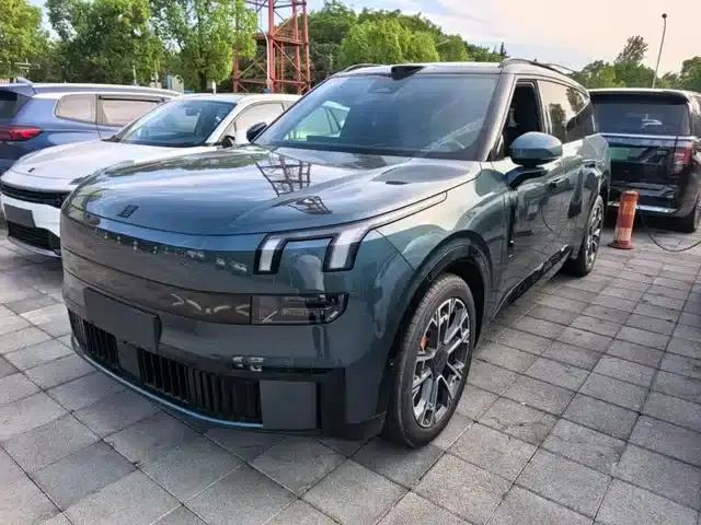 Lynk & Co 900 2025 2.0T Ultra 6-seater
