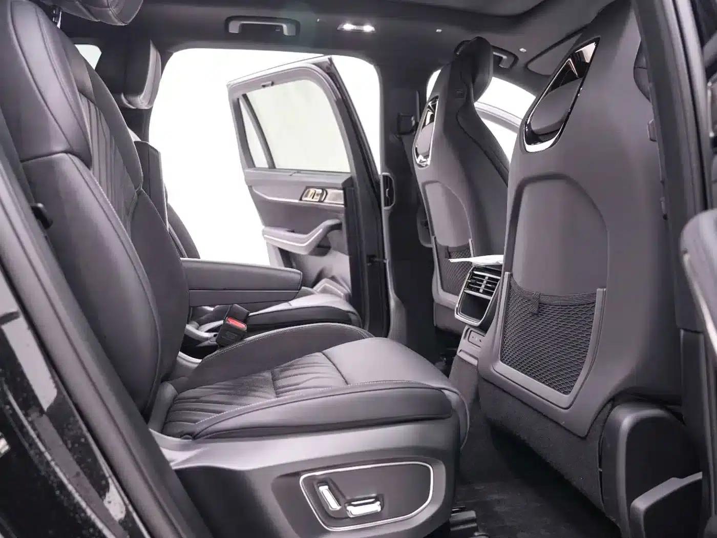 Lynk & Co 09 EM-P 2021 2.0T PHEV Halo 6-seater — миниатюра 27