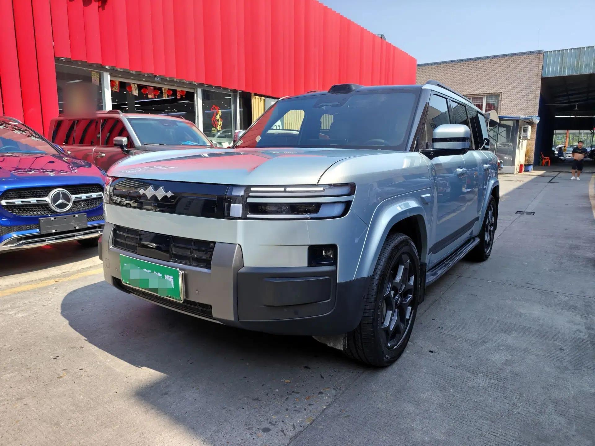 Formula Leopard Titanium 7 2025 Model 190 km Four-Wheel Drive Ultra Edition — миниатюра 1