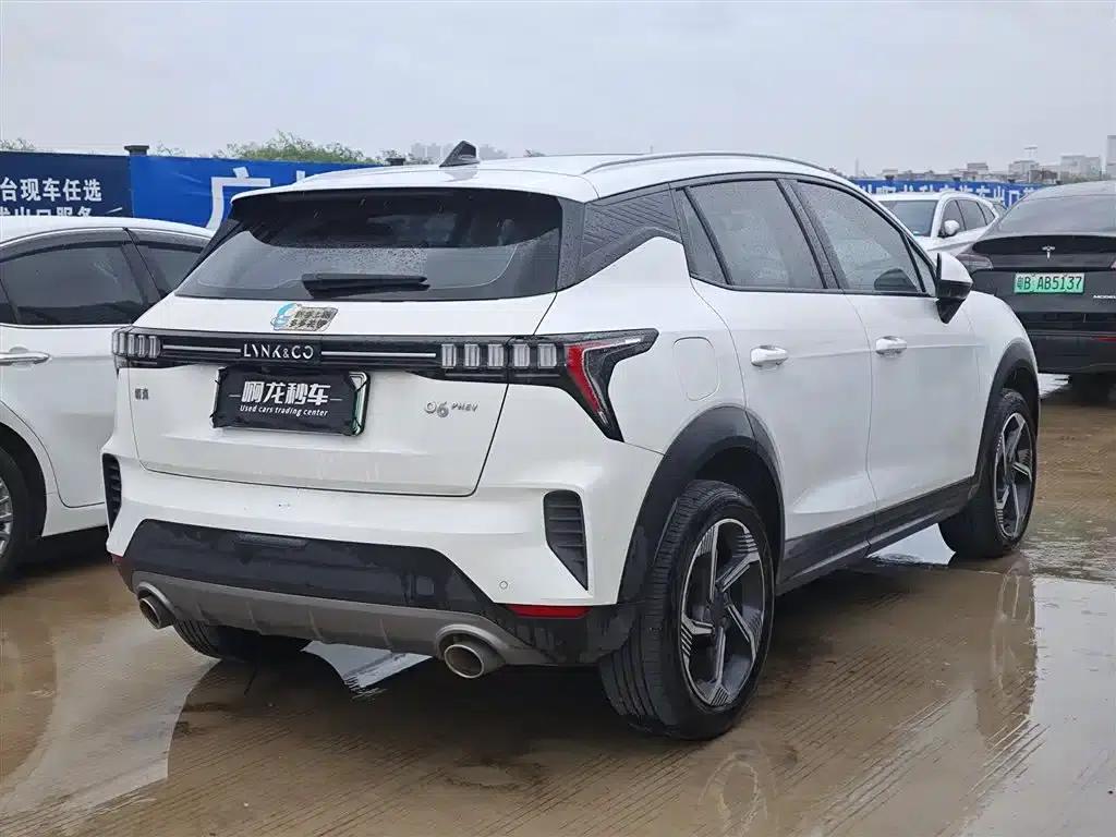 Lynk & Co 06 EM-P 2022 PHEV 84KM Range Pro — миниатюра 9