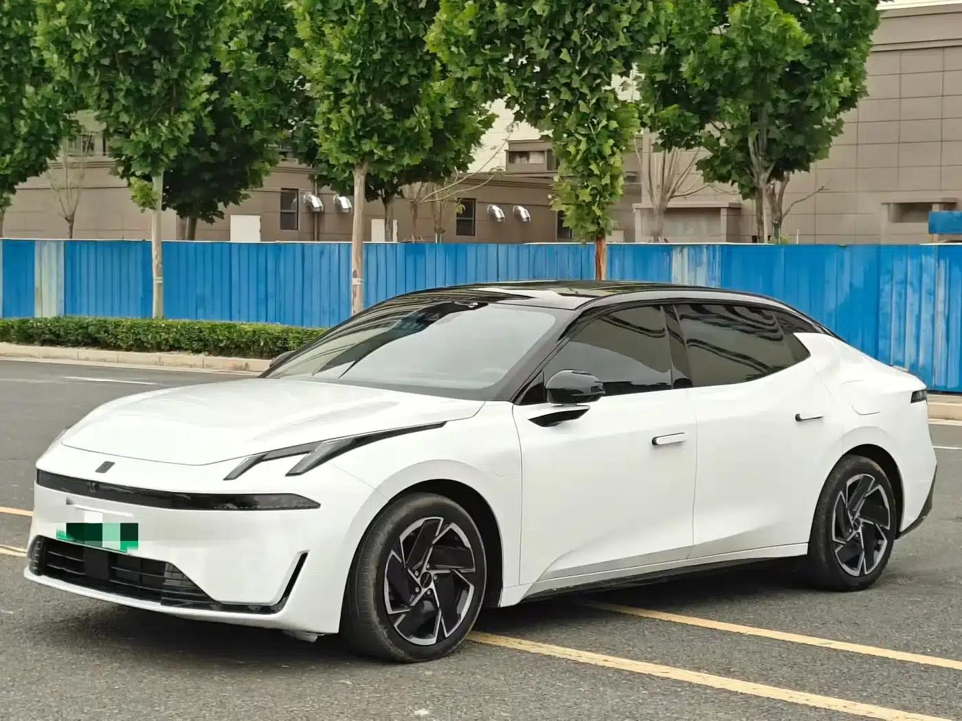 Lynk & Co 07 EM-P 2024 Model, EM-P 126km Long Range, Halo — миниатюра 1