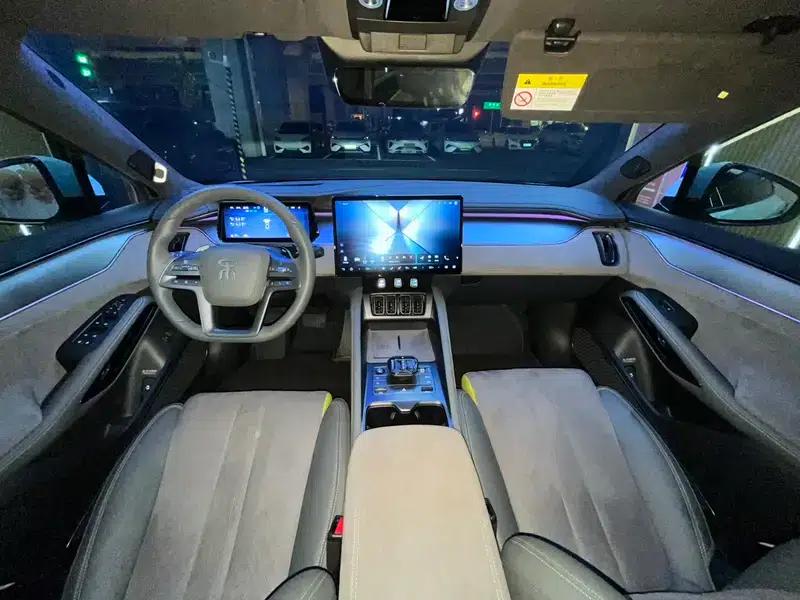Song L EV 2025 Smart Driving Edition 602KM LiDAR Four-Wheel Drive — миниатюра 11