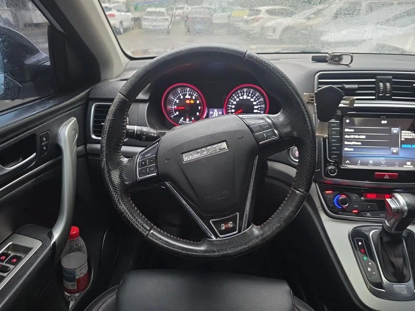 Haval H6 2015 Sport Edition 1.5T Automatic Two-Wheel Drive Luxury Model — миниатюра 10