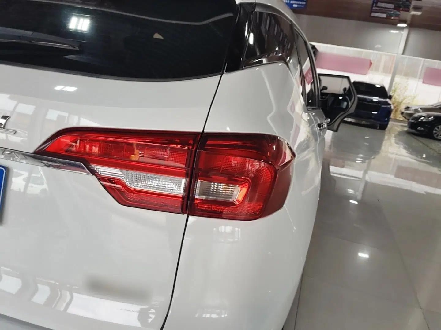 Haval M6 2019 1.5T DCT Two-Wheel Drive Elite Version China VI Standard — миниатюра 9