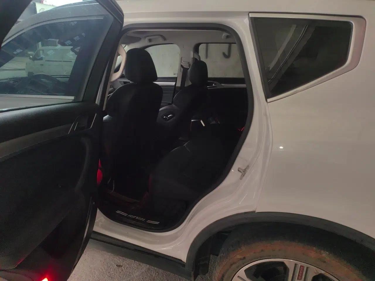 Haval H7 2017 Red-Label H7 2.0T Automatic Prestige Model — миниатюра 17