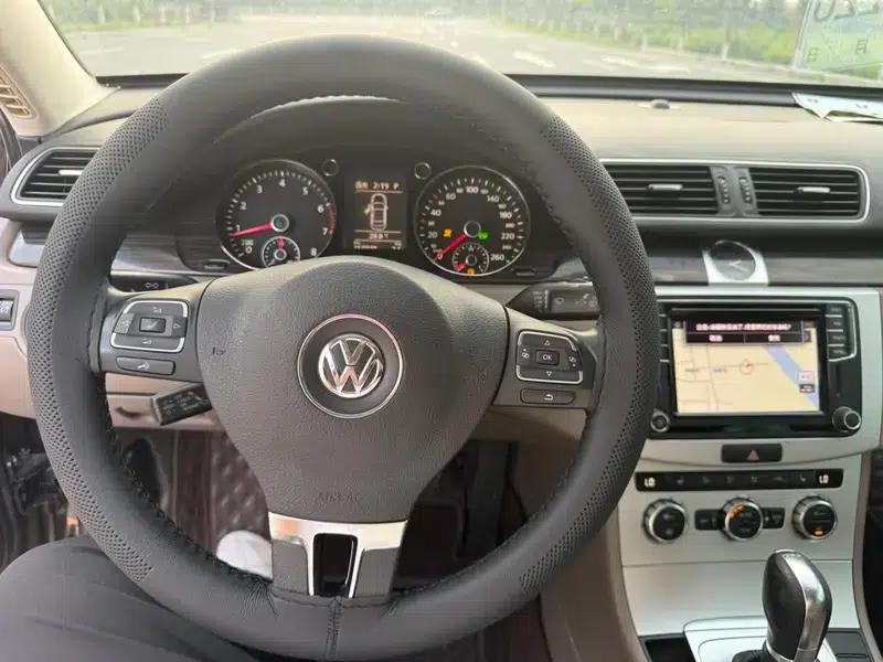 2012 Volkswagen Passat 2.0TSI Premium — миниатюра 14