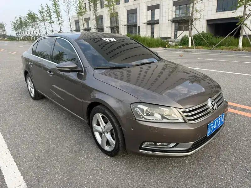 2012 Volkswagen Passat 2.0TSI Premium — миниатюра 3
