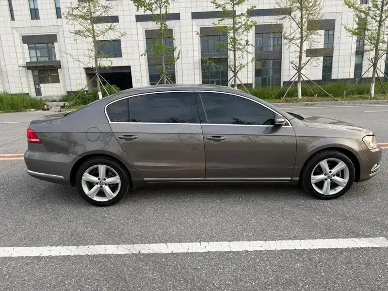 2012 Volkswagen Passat 2.0TSI Premium — миниатюра 8