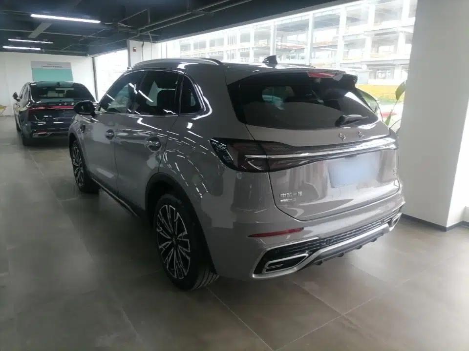 Hongqi HS5 2025 2.0T All-Wheel-Drive Flagship Pro Edition — миниатюра 4