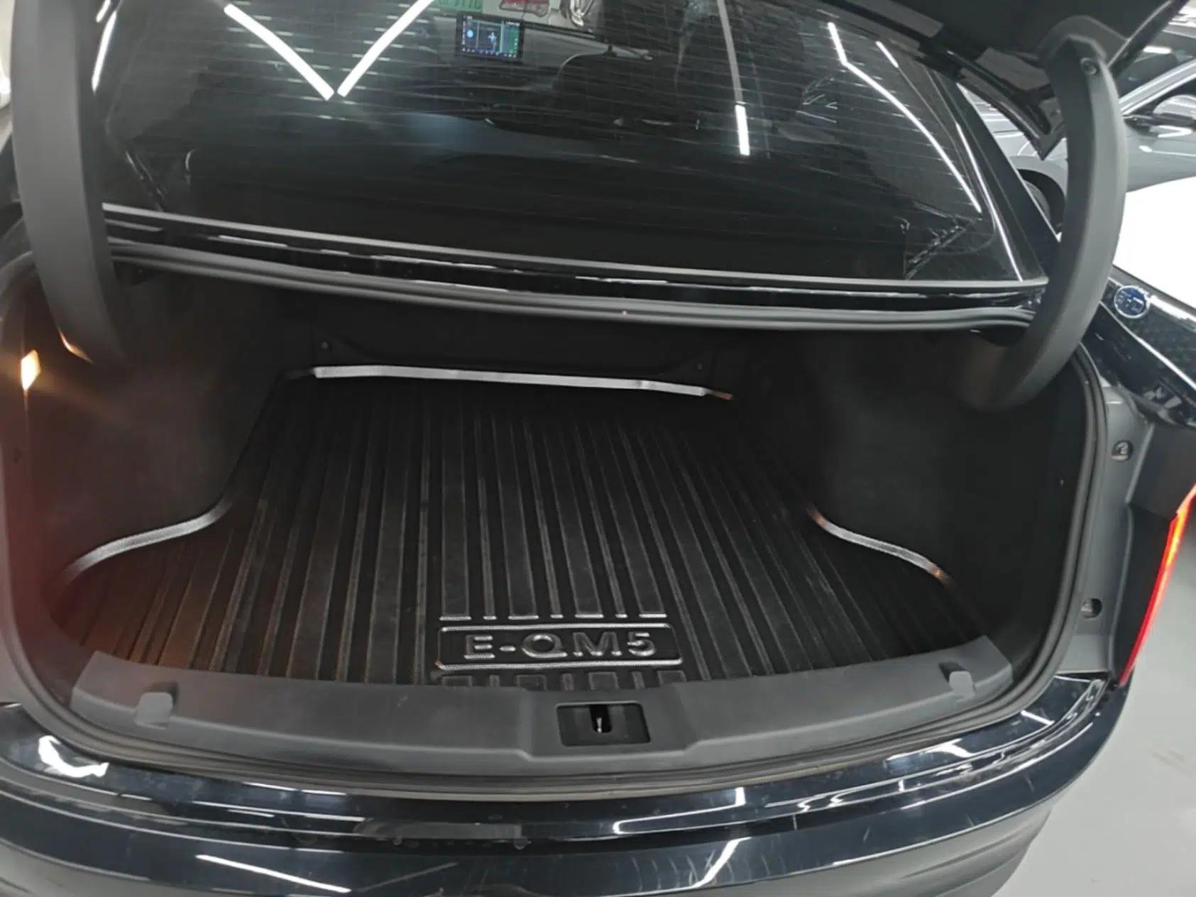 Hongqi E-QM5 2024 610 km PLUS — миниатюра 22