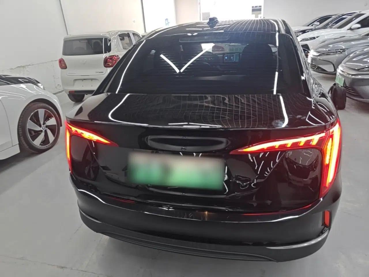 Hongqi E-QM5 2024 610 km PLUS — миниатюра 5