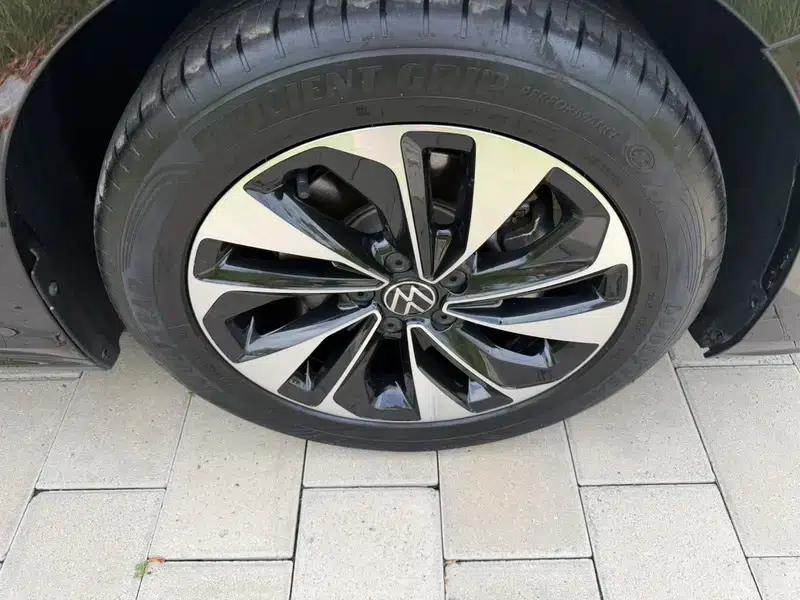 2022 Passat 280TSI Elite Edition — миниатюра 14