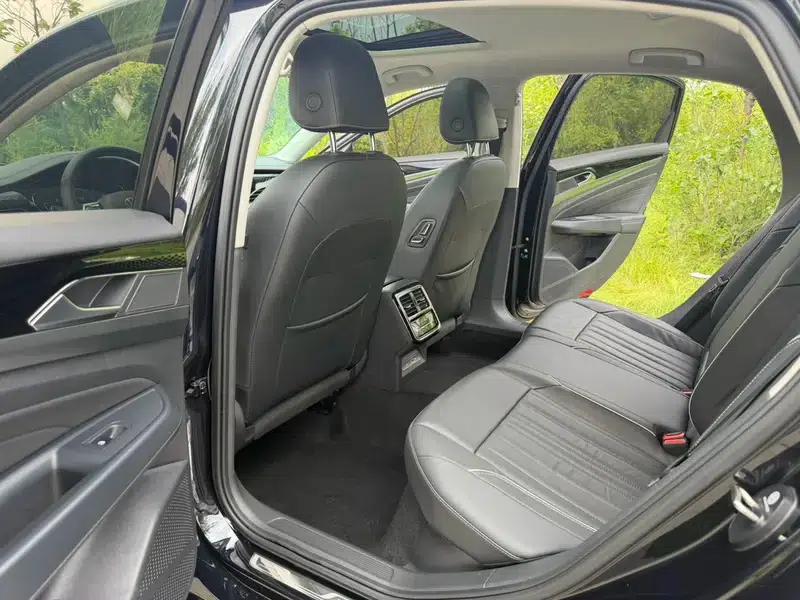 2022 Passat 280TSI Elite Edition — миниатюра 22