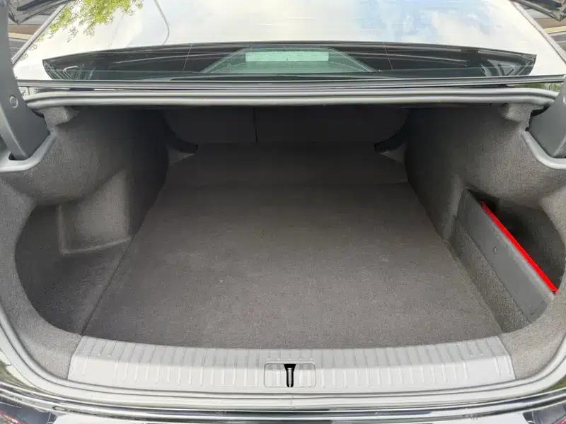 2022 Passat 280TSI Elite Edition — миниатюра 24