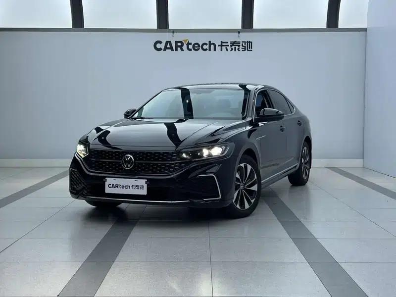 2023 Volkswagen Passat 330TSI Starry Sky Elite Edition — миниатюра 1
