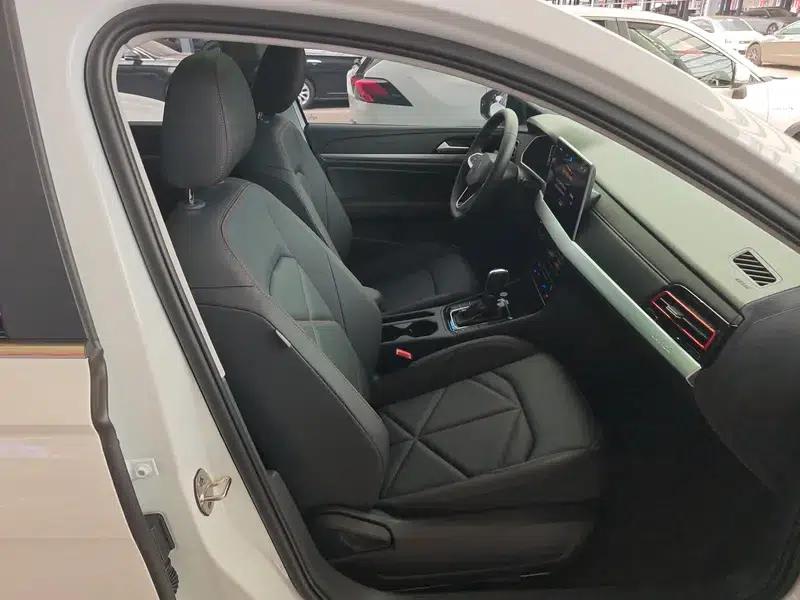 Lavida 2024 300TSI DSG Starry Sky Leading Edition — миниатюра 11