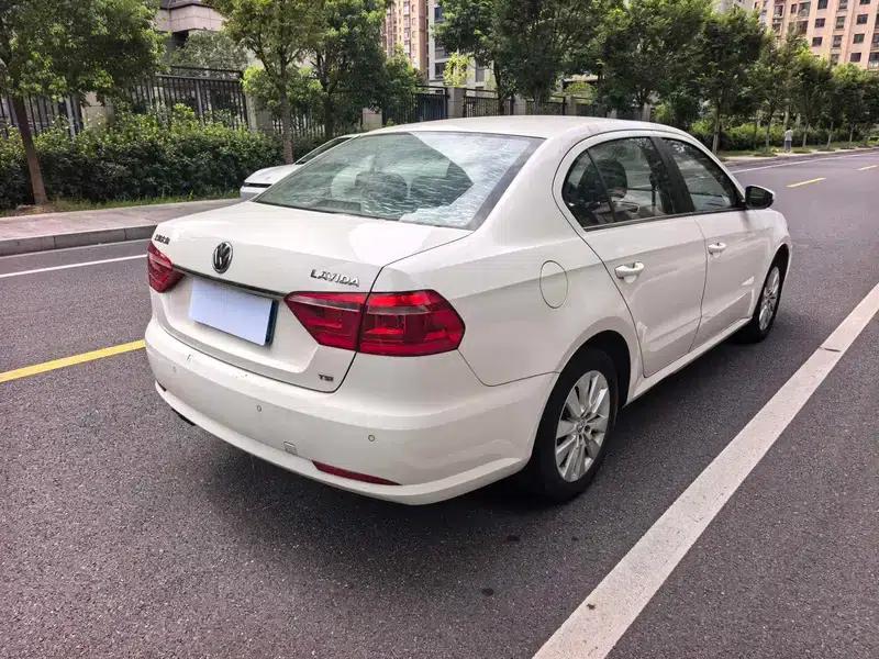 2014 Volkswagen Lavida 1.4TSI DSG Sport Edition — миниатюра 6