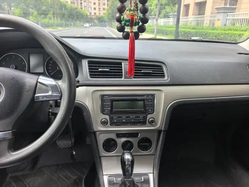 2014 Volkswagen Lavida 1.4TSI DSG Sport Edition — миниатюра 7