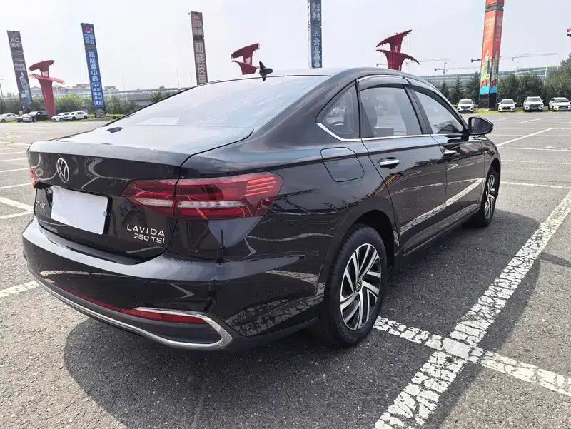 2023 Volkswagen Lavida 280TSI DSG Full Comfort Edition — миниатюра 5