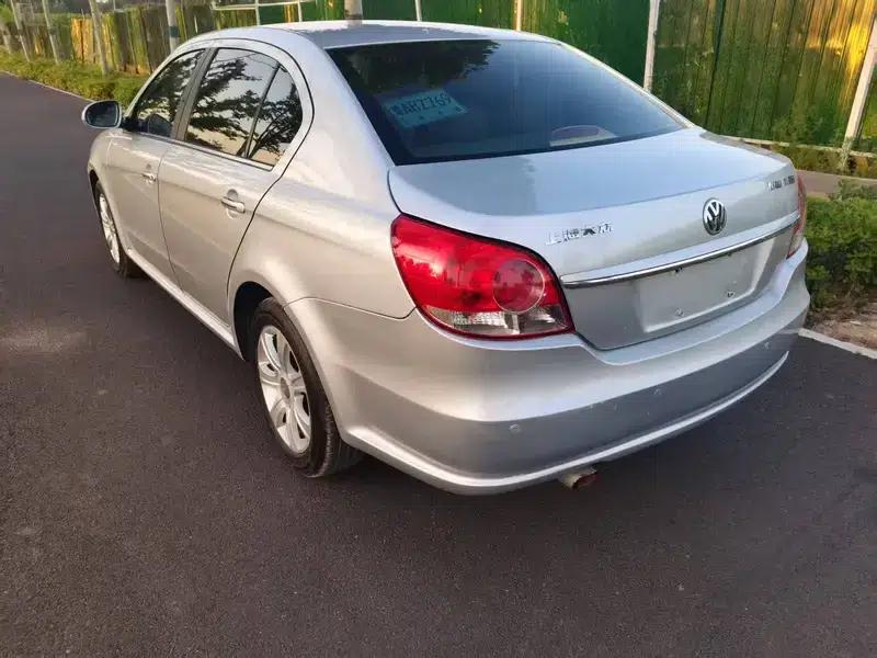 2008 Volkswagen Lavida 1.6L Manual Elegant Edition — миниатюра 3