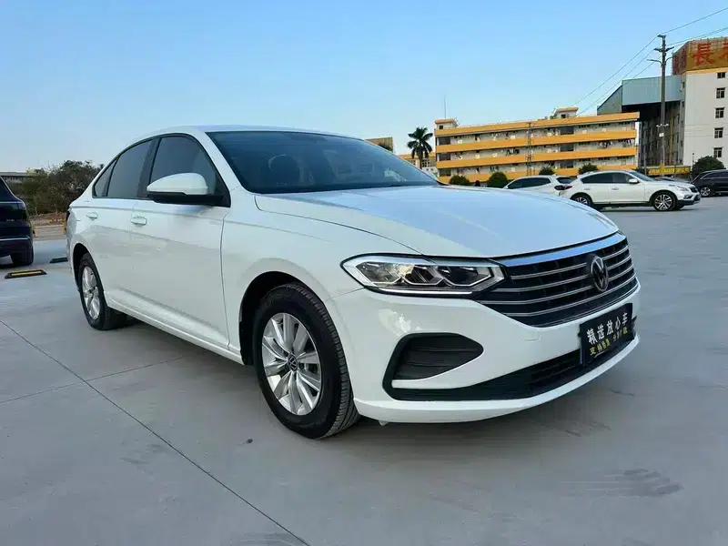 2023 Volkswagen Lavida Facelift 1.5L Automatic Comfort Edition — миниатюра 3