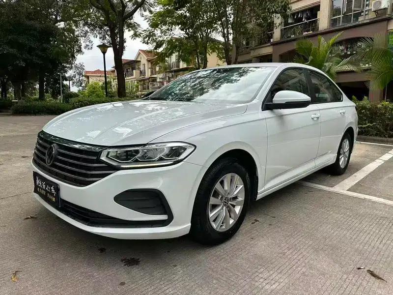 2023 Volkswagen Lavida 1.5L Automatic Comfort Edition — миниатюра 1