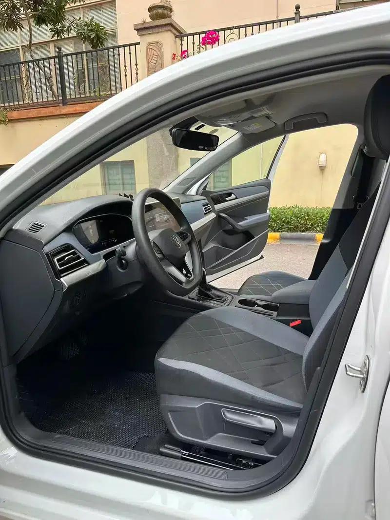 2023 Volkswagen Lavida Facelift 1.5L Automatic Comfort Edition — миниатюра 22