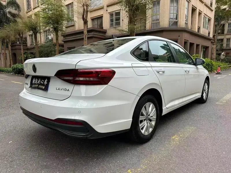 2023 Volkswagen Lavida Facelift 1.5L Automatic Comfort Edition — миниатюра 7