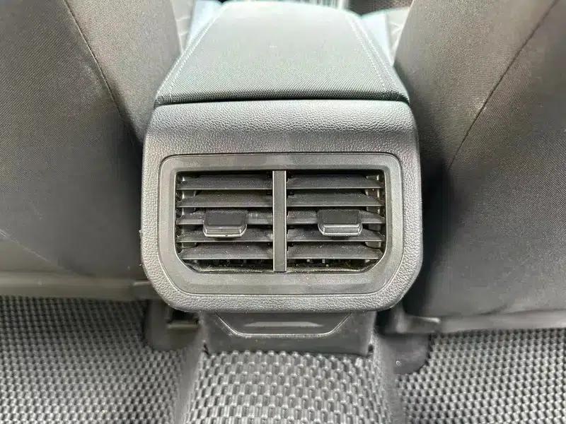 2023 Volkswagen Lavida Facelift 1.5L Automatic Comfort Edition — миниатюра 10