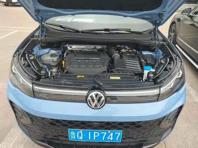Tiguan L 2025 Pro 380TSI AWD R-Line Smart Edition — миниатюра 3