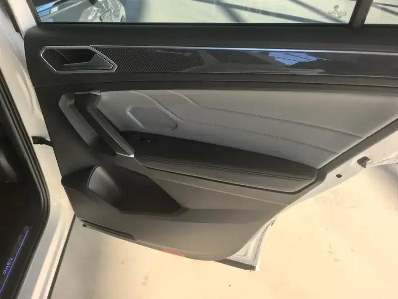Tiguan L PHEV 2022 430PHEV Plug-in Hybrid Flagship Edition — миниатюра 21